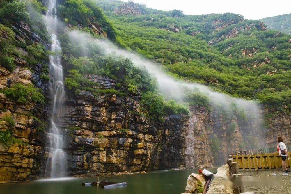北京石景山区40个重大投资项目集中开工建设